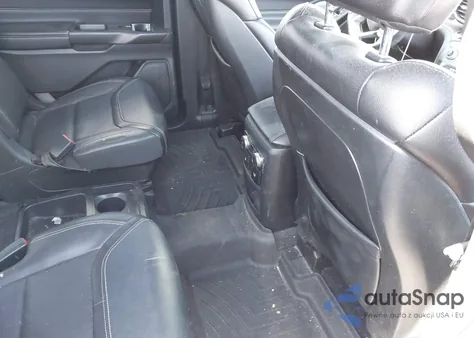 2020 Ford Explorer St z USA, uszkodzony, nr VIN 1FM5K8GC9LGC87862